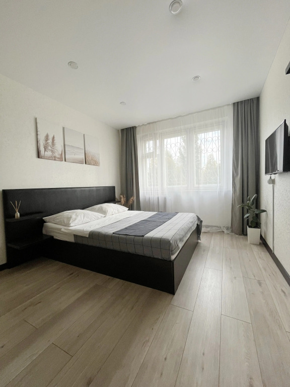 V Tsentre Flat 21516475 — Novocheboksarsk