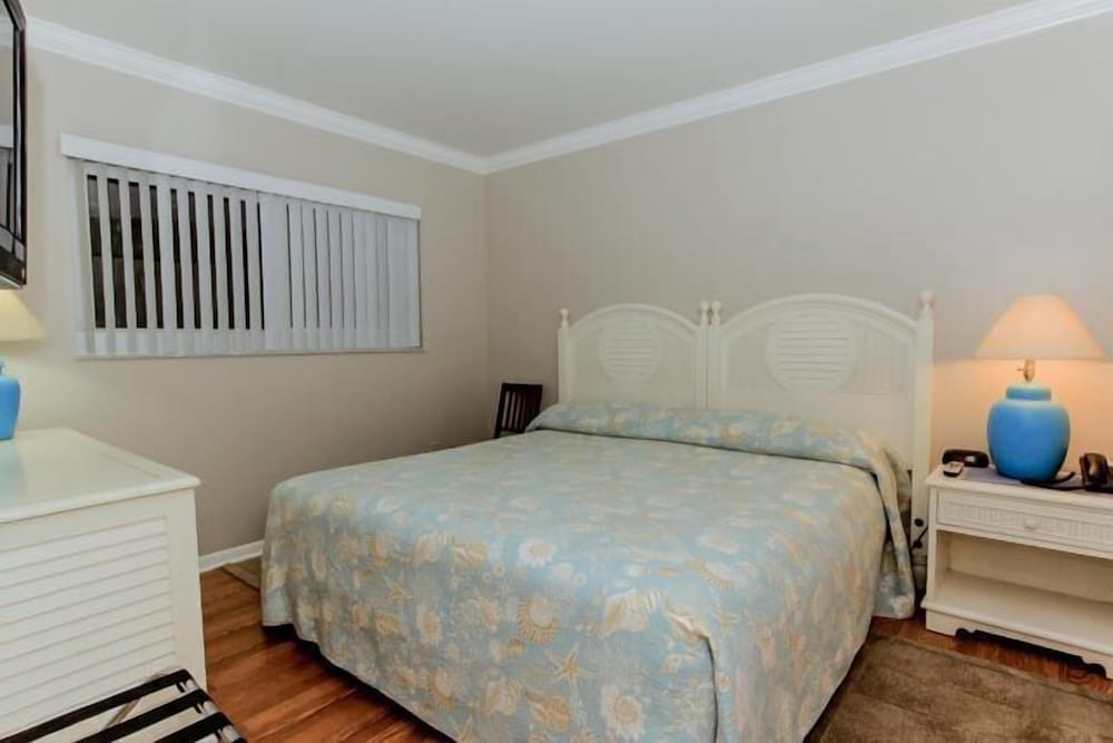 Gulfview Manor Resort - photo 3