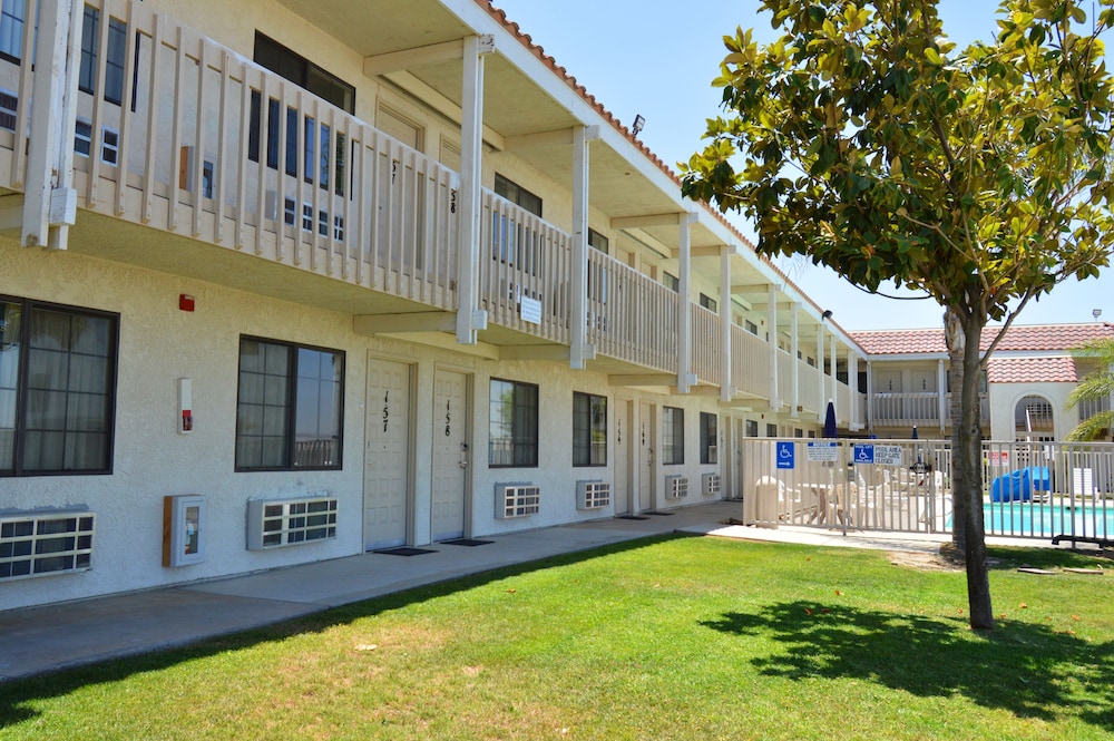 Vagabond Inn Buttonwillow North I 5 - photo 22