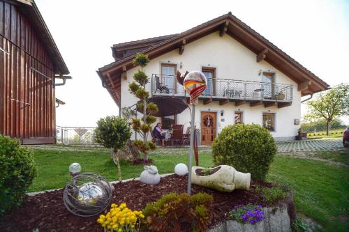 Ferienwohnung Mirtei — 4-Star Luxury Hotel in Hohenau, Germany