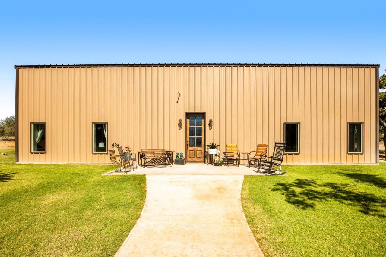 Cherry Mountain Manor in Fredericksburg, United States
