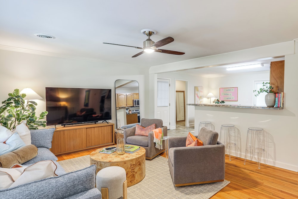 1 Mi to Ole Miss & The Grove Charming Getaway in Oxford, United States