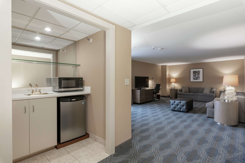 Doubletree by Hilton Bloomington Minneapolis South - photo 24