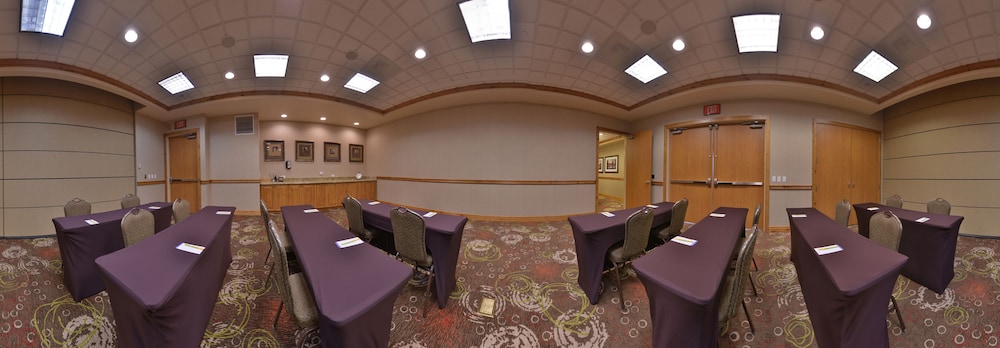 Hilton Garden Inn Bend - photo 80
