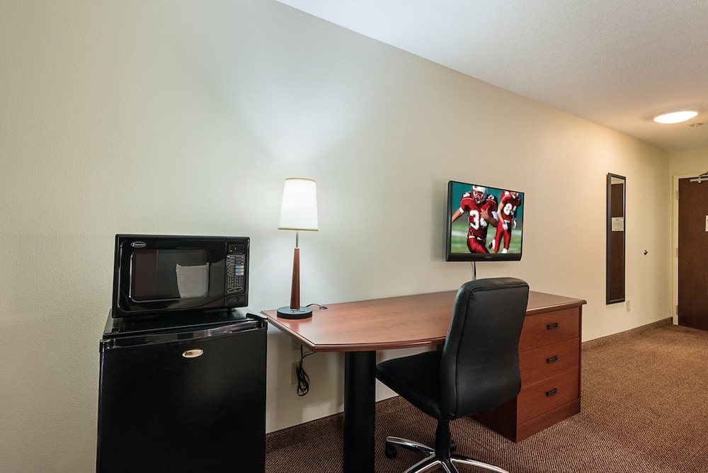Red Roof Inn Etowah Athens TN - photo 15