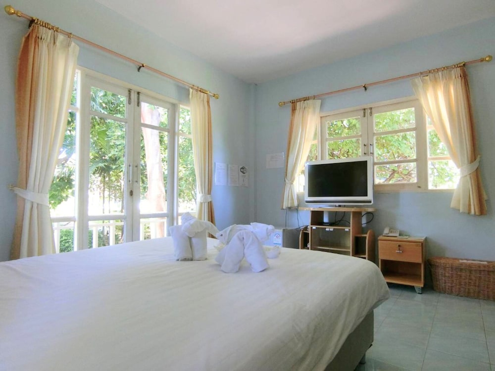 Aura Park Resort — Ratchaburi — photo 3