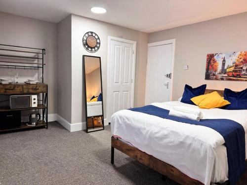 Luxury and Stylish Ensuits - last minute hotel in London