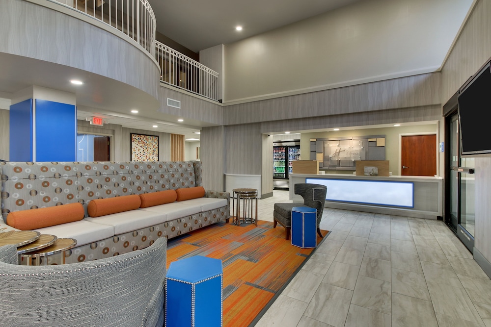 Holiday Inn Express & Suites Atlanta N Perimeter Mall Area by IHG - photo 36