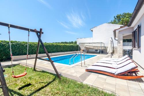 Villa Gortan Pool House for Max 7 Persons Near Pula — 4-Star Luxury Hotel in Marcana, Croatia