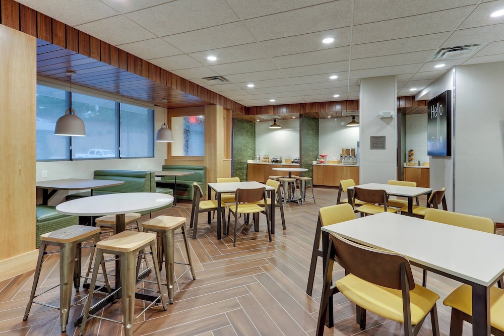Fairfield Inn & Suites by Marriott Asheville Weaverville - photo 33