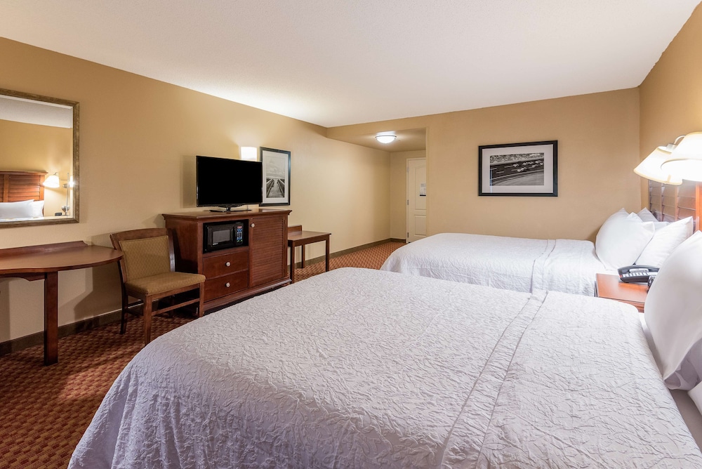 Hampton Inn & Suites Florence North I 95 - photo 10