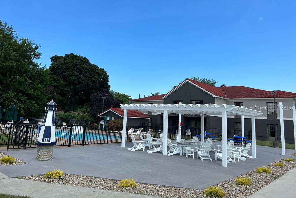 La Quinta Inn by Wyndham Sandusky near Cedar Point - photo 47