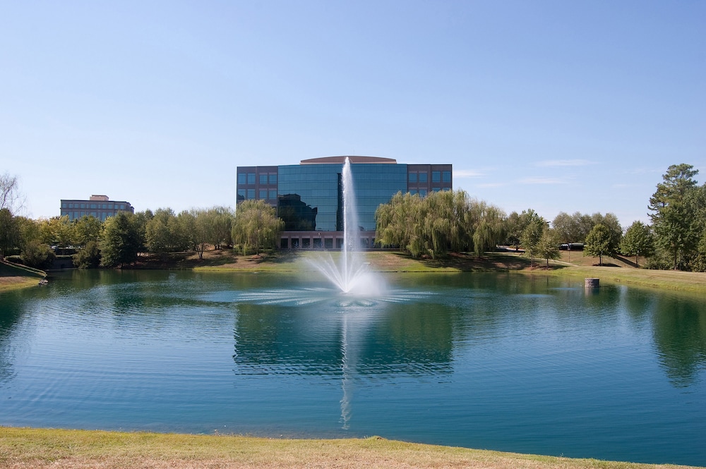 Staybridge Suites Charlotte Ballantyne by IHG - photo 57