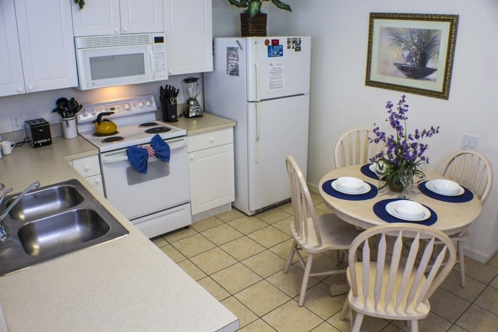 Ip60201 Windsor Palms Resort 3 Bed 3 Baths Townhome - photo 14