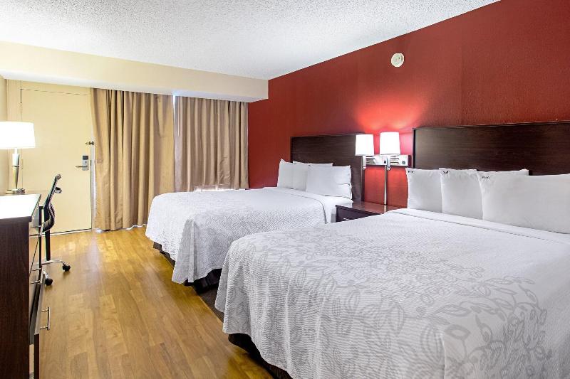 Red Roof Inn Wichita East - photo 34