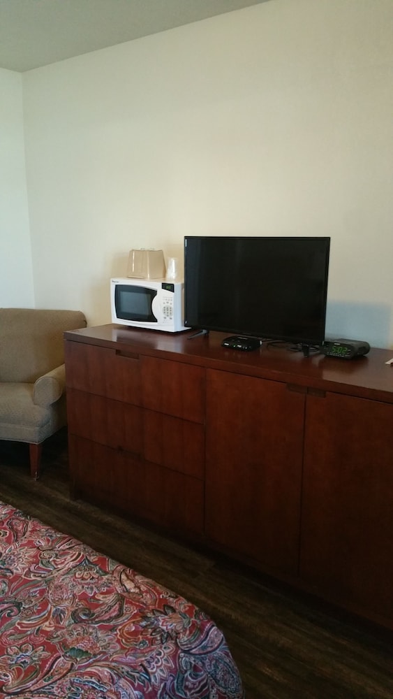 Ontario Inn - photo 21