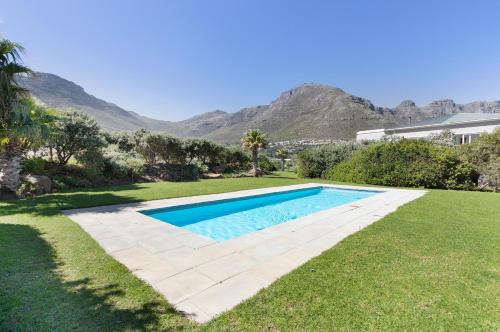 Beach House Hout Bay — 4-Star Luxury Hotel in Cape Town, South Africa