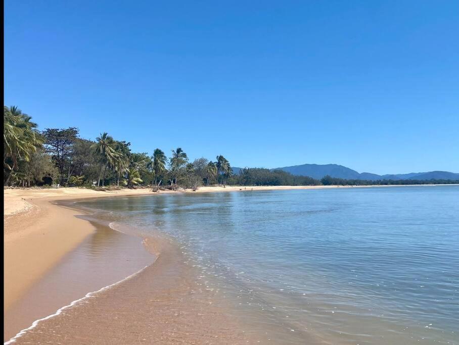 Absolute Beach front in Unknown City, Australia