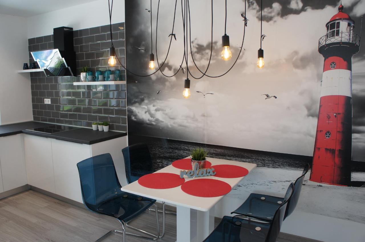 Laguna Beach Apartmanok — 4-Star Luxury Hotel in Siofok, Hungary