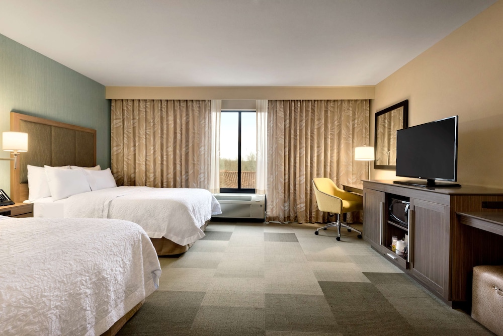 Hampton Inn & Suites Monroe - photo 7