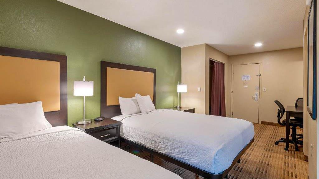 Studio 6 Suites Charlotte NC Tyvola Rd Executive Park - photo 32