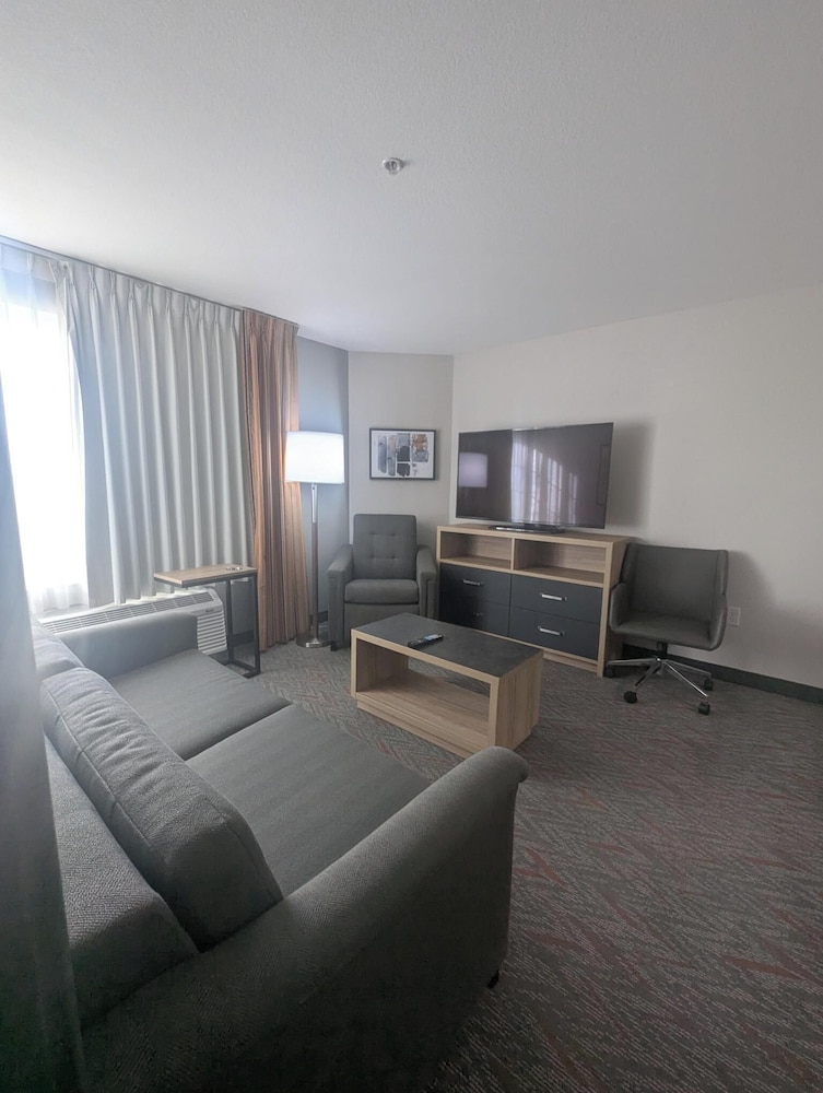 Candlewood Suites Loveland by IHG - photo 20