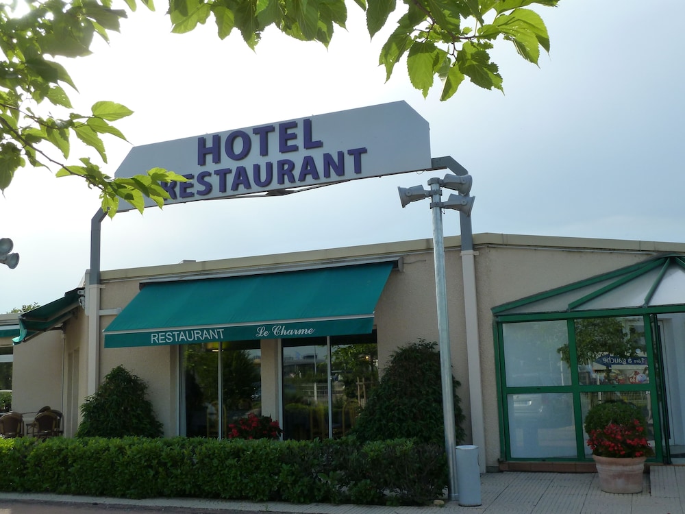 Hotel Restaurant Charme en Beaujolais — hotel in Belleville
