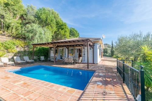 Cortijo De La Abuela — Malaga