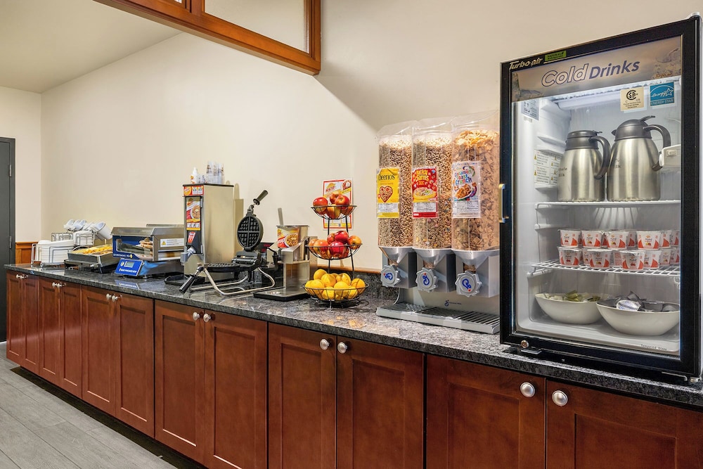 The INN at Gig Harbor - photo 34