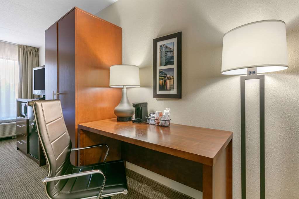 Comfort Inn Chattanooga Downtown Southside - photo 11