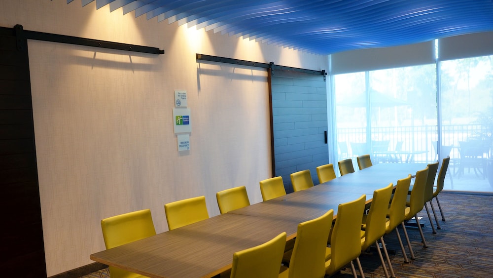 Holiday Inn Express & Suites Jacksonville W I295 and I10 by IHG - photo 38