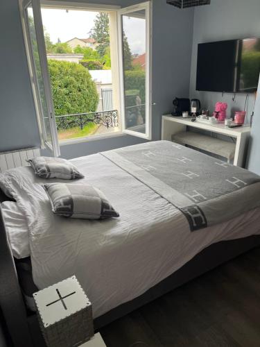 Ecrin de Verdure in La Tour-De-Salvagny, France