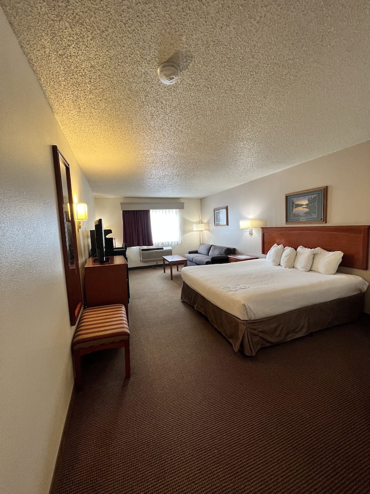Serena Inn & Suites Sundance - photo 6