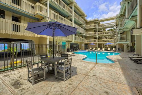 Cozy Beach Studio Couples Relaxing Kona Beach gear included — 4-Star Luxury Hotel in Kailua-Kona, United States
