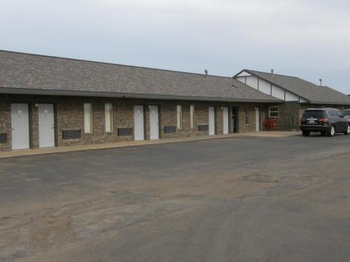 Friona Inn - photo 12