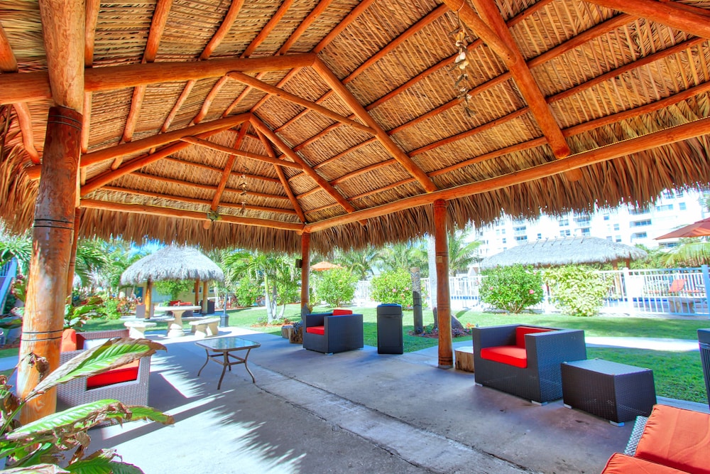 Oceans Beach Resort - photo 92
