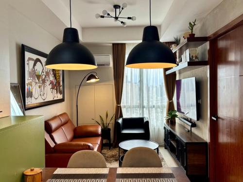 Condo in Mandaluyong with BGC Skyline — 4-Star Luxury Hotel in Manila, Philippines