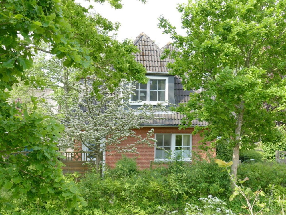 Kille Family Attic — 4-Star Luxury Hotel in Sankt Peter-Ording, Germany
