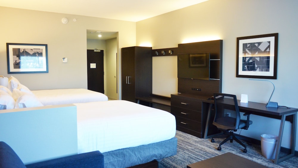 Holiday Inn Express & Suites Jacksonville W I295 and I10 by IHG - photo 5