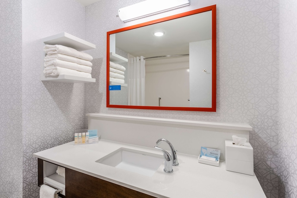 Hampton Inn and Suites Guymon - photo 26