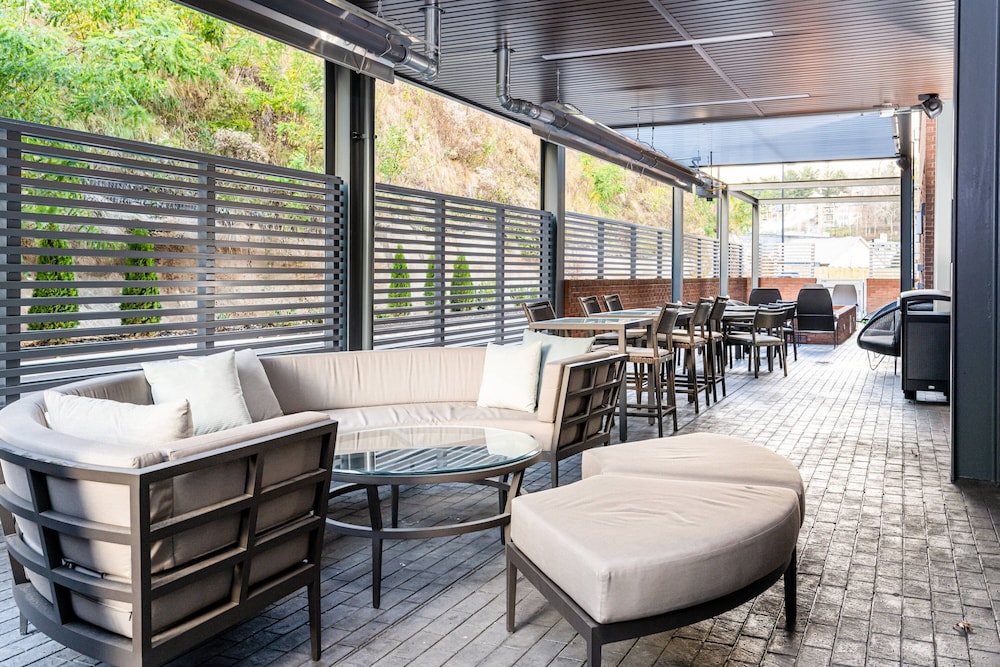 Courtyard by Marriott Asheville Biltmore Village - photo 32