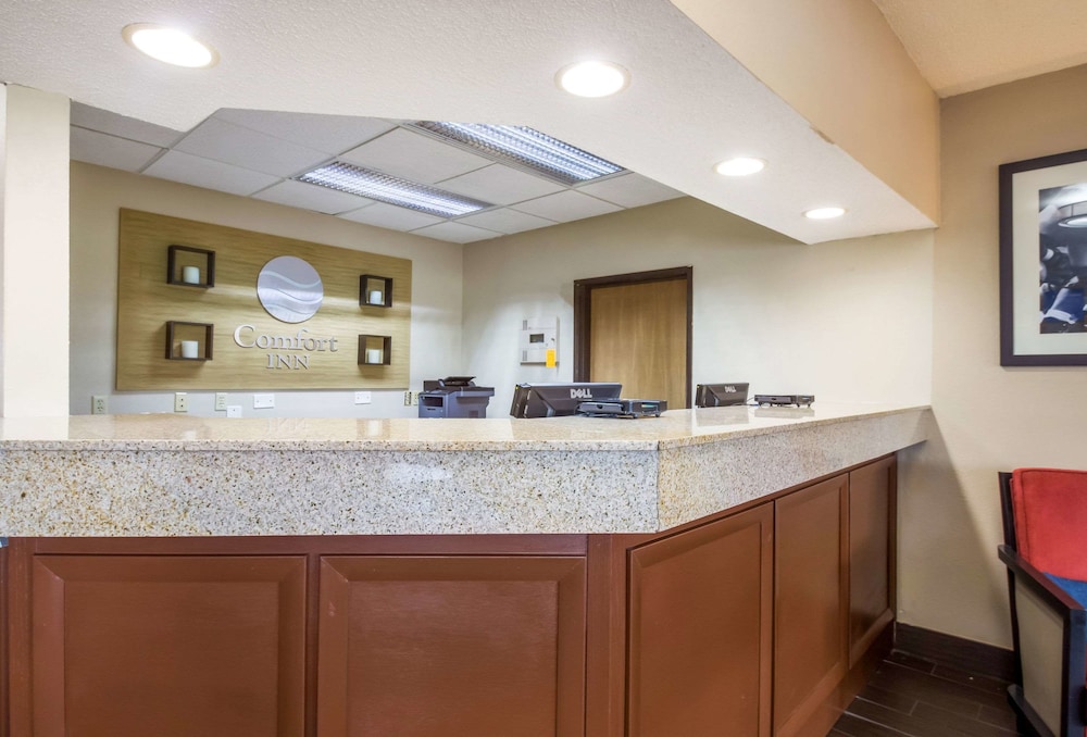 Quality Inn & Suites Green Bay Ashwaubenon - photo 34