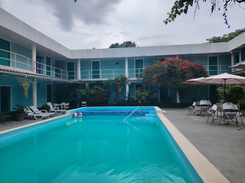 Hotel Pacific Coast in Veracruz, Panama