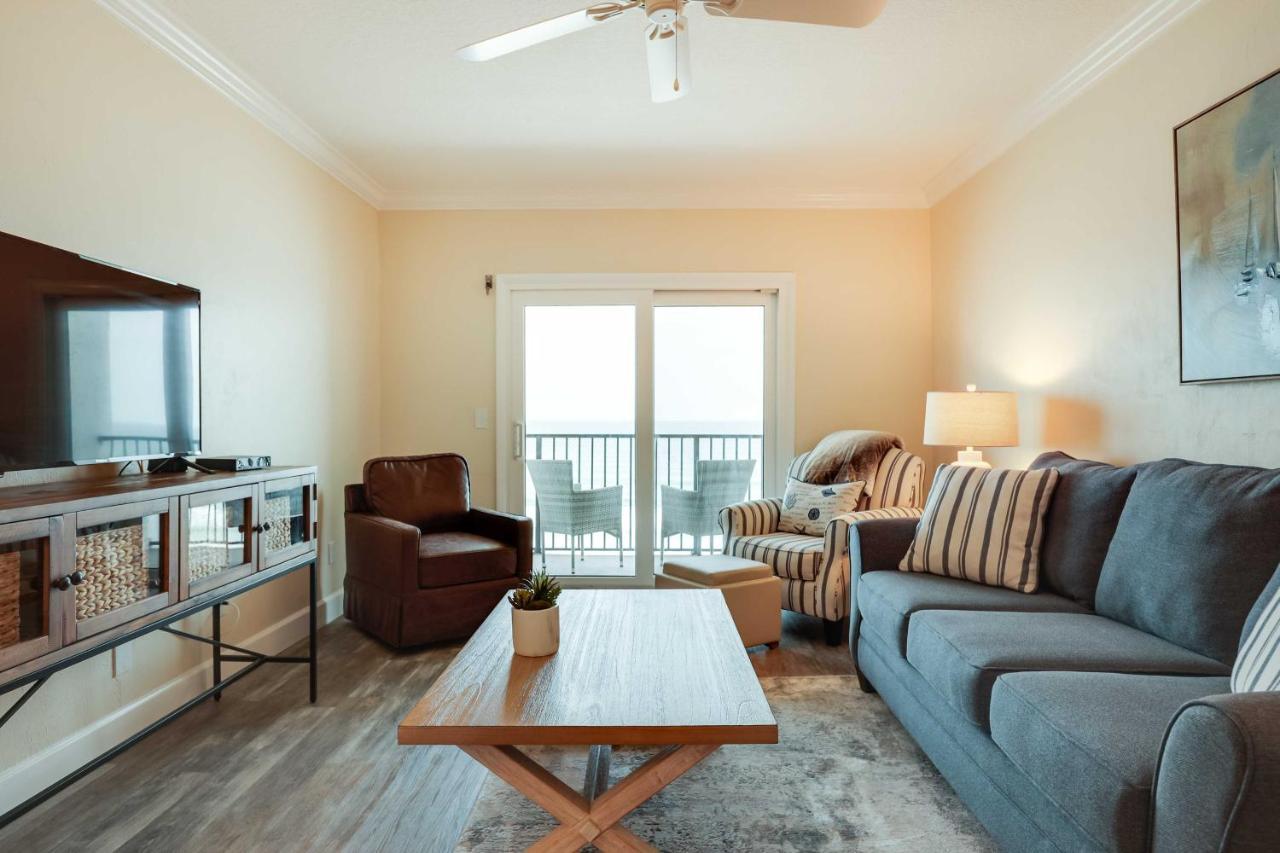 Oceanfront Retreat With Beach And Resort Access — Daytona Beach Shores