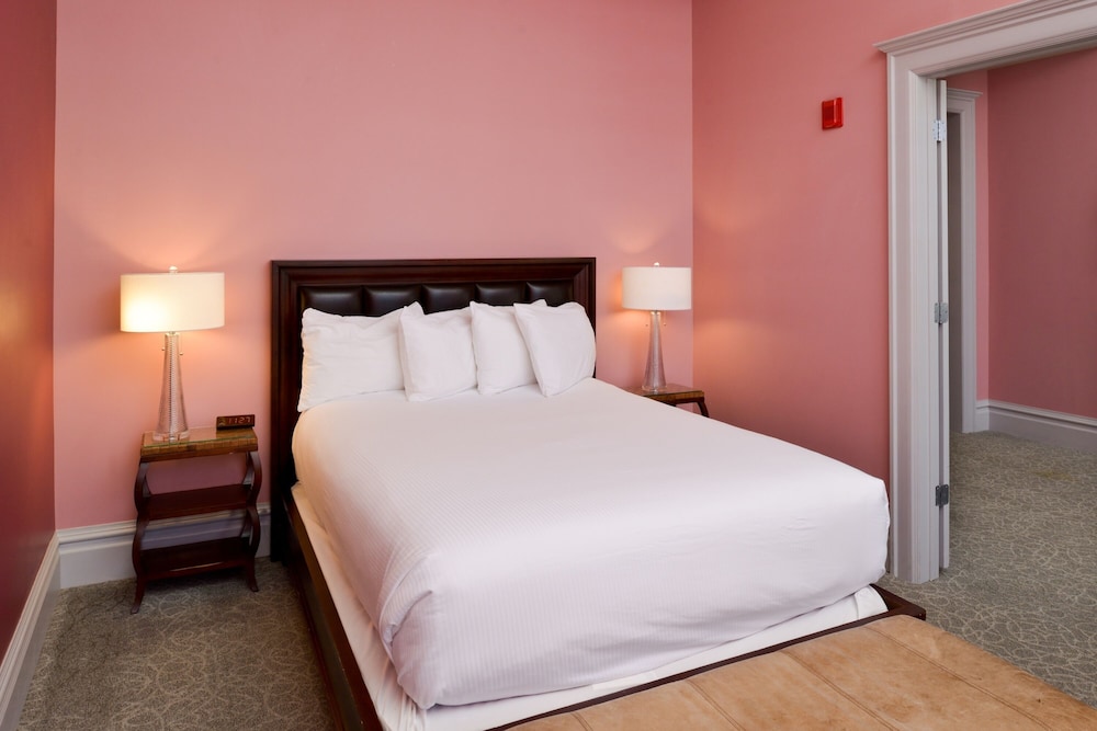 Montvale Hotel - photo 58