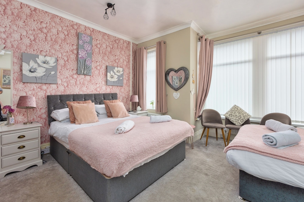 Friends Hotel - carbon neutral hotel in Blackpool