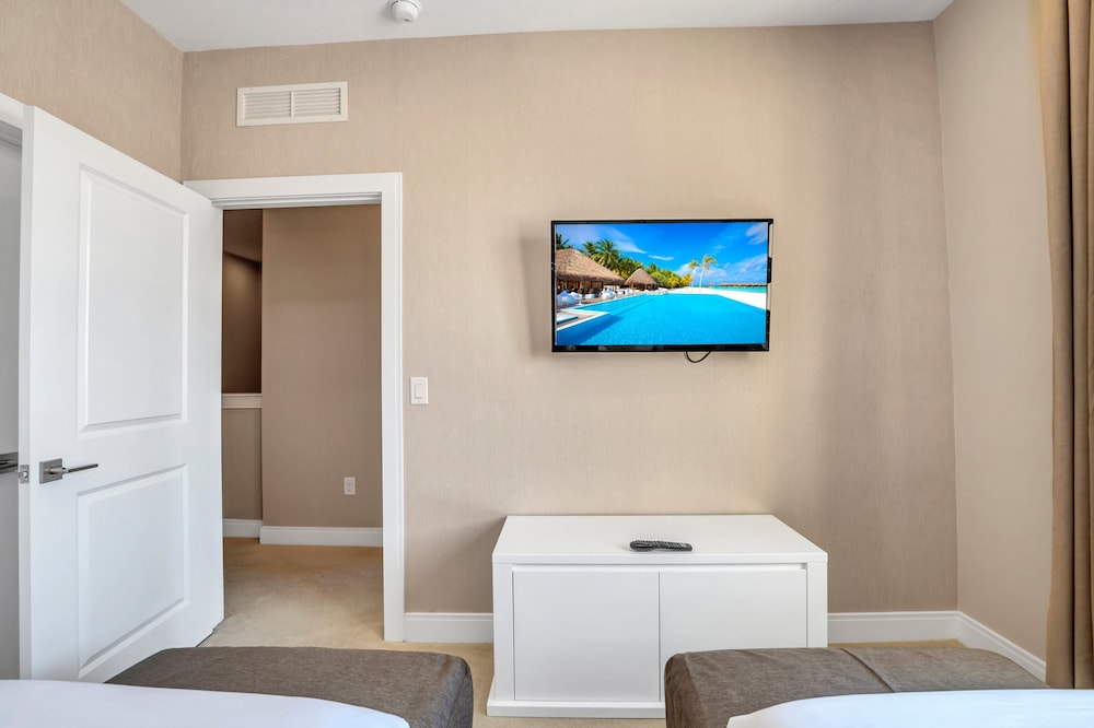 Modern Magic Village Resort Townhouse 7620 - photo 8