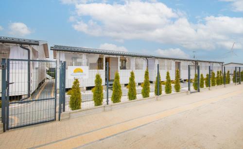 Morskie Zacisze Domki Całoroczne in Darlowo, Poland