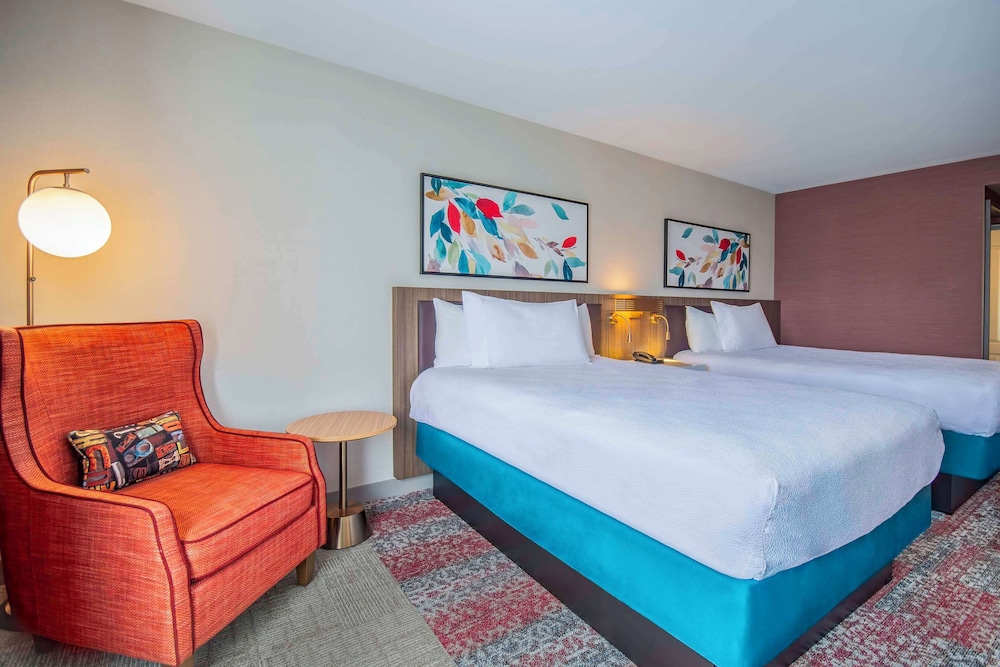 Hilton Garden Inn Danbury - photo 11