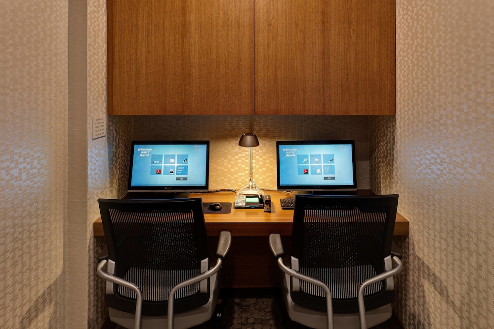 Springhill Suites Wichita Airport - photo 36